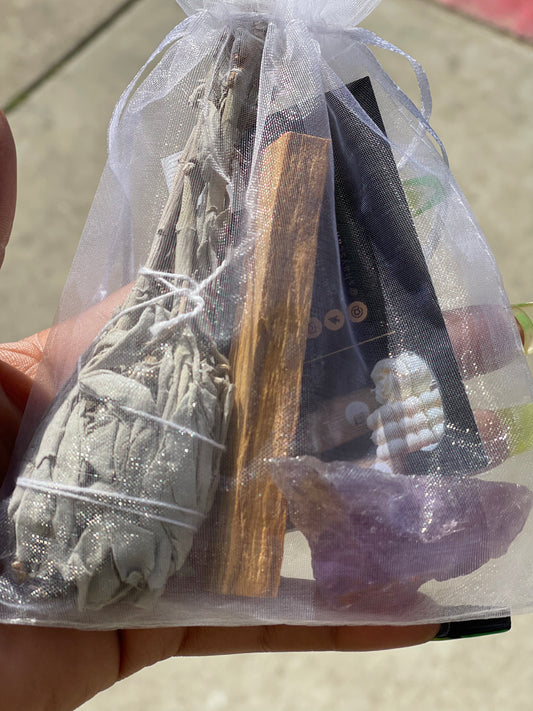 Sage & Crystals Smudge Kit